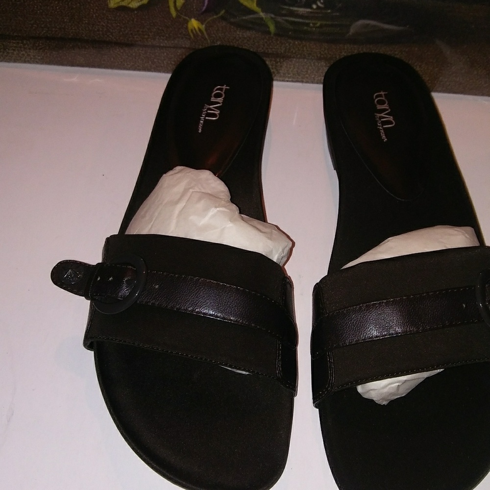 🌟Taryn Rose Banded Slide ✨New in Box 🎉12M🎉 - Picture 3 of 3